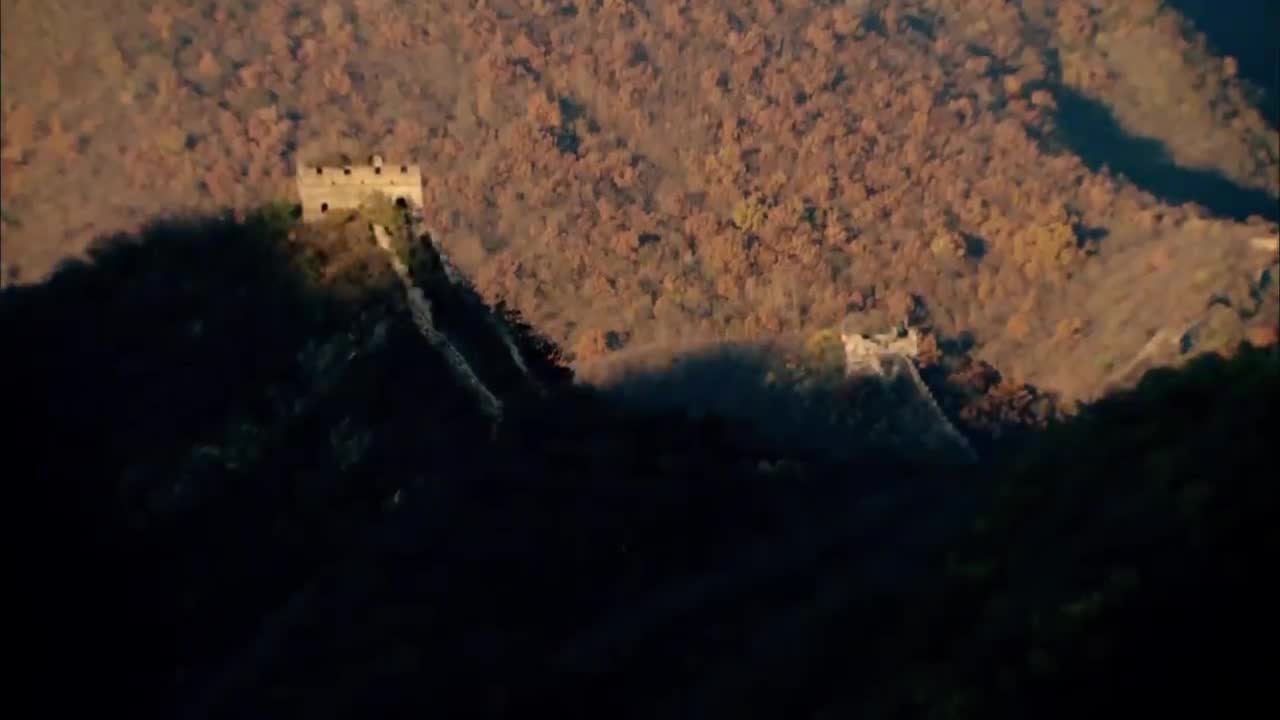Along the Great Wall A Historian’s Journey Across China